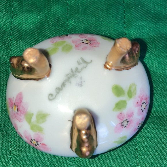 Lot of 3 small porcelain decorative items, 2 hand painted, 1 decal.    $39 - Picture 6 of 13